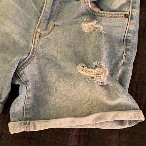 Jean shorts - Picture 3 of 15